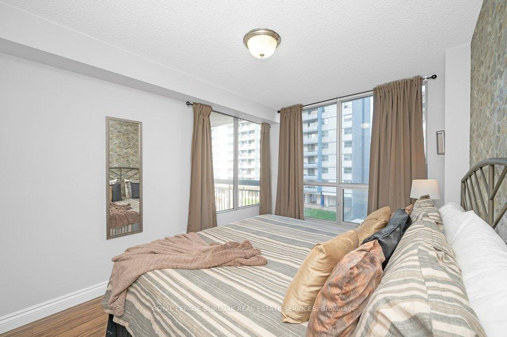 Photo 12 of Unit 303, 150 Charlton Avenue E, Hamilton, Corktown — HOMEH