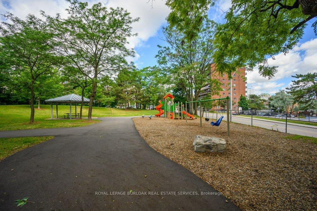 Photo 24 of Unit 303, 150 Charlton Avenue E, Hamilton, Corktown — HOMEH