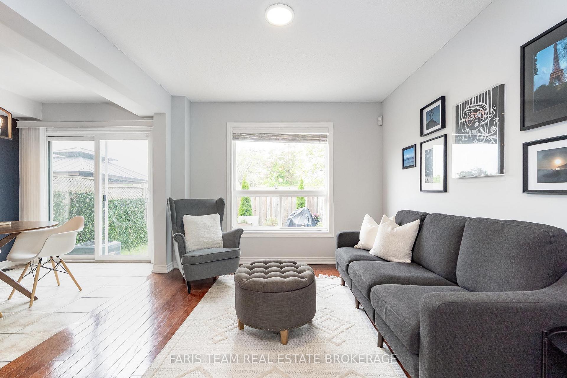 Photo 9 of 35 Southwoods Crescent, Barrie, Holly — HOMEH