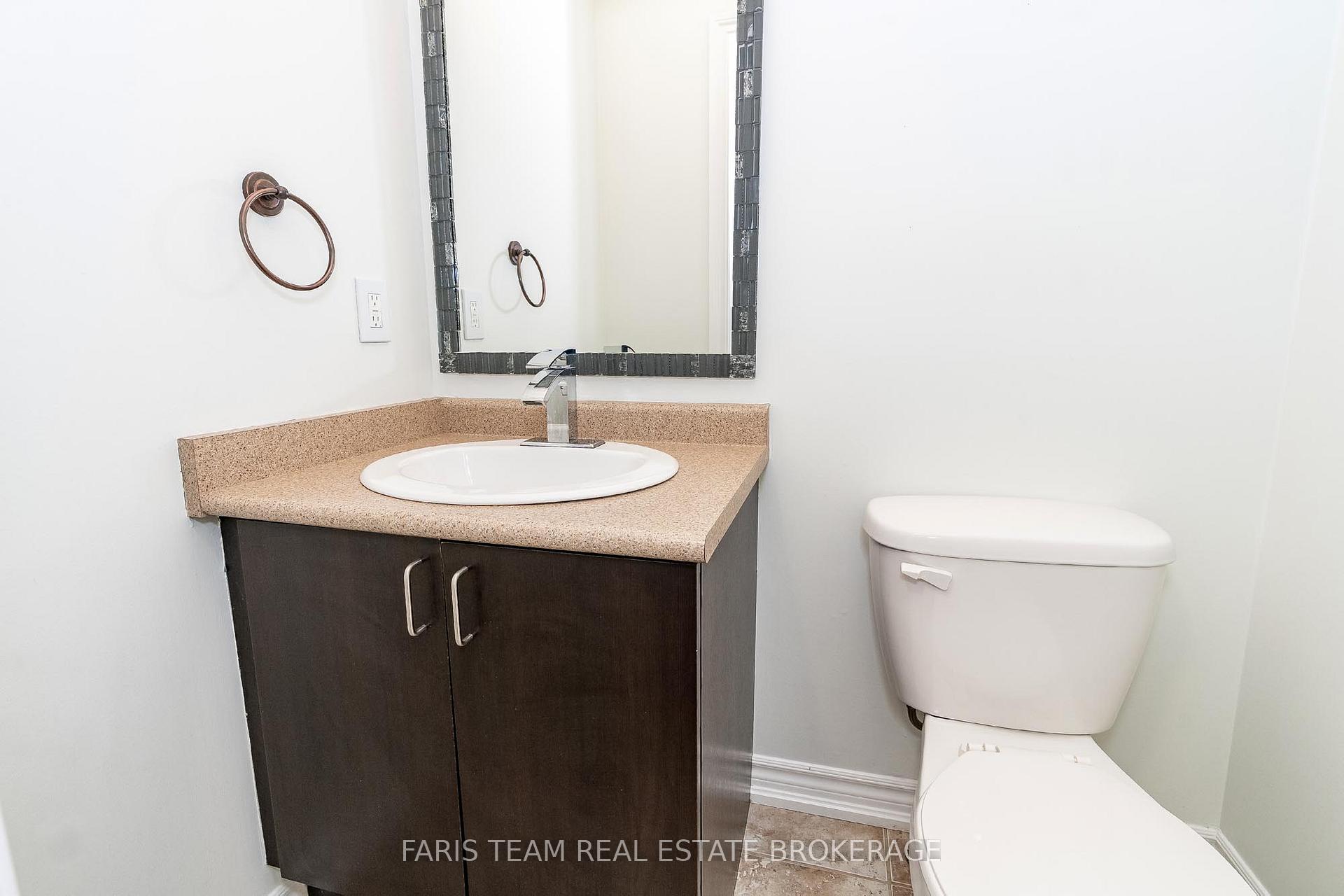 Photo 12 of 35 Southwoods Crescent, Barrie, Holly — HOMEH