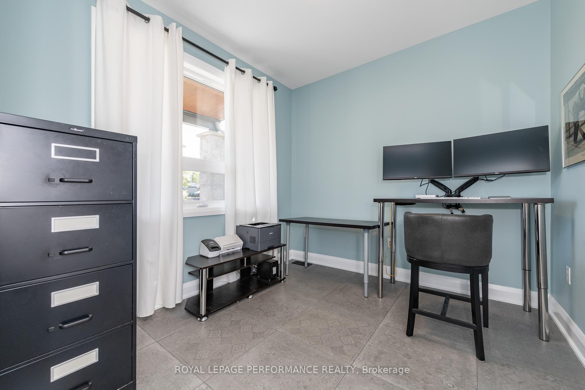 Photo 6 of 106 James Cummings Avenue, Ottawa, Crystal Bay/Rocky Point — HOMEH