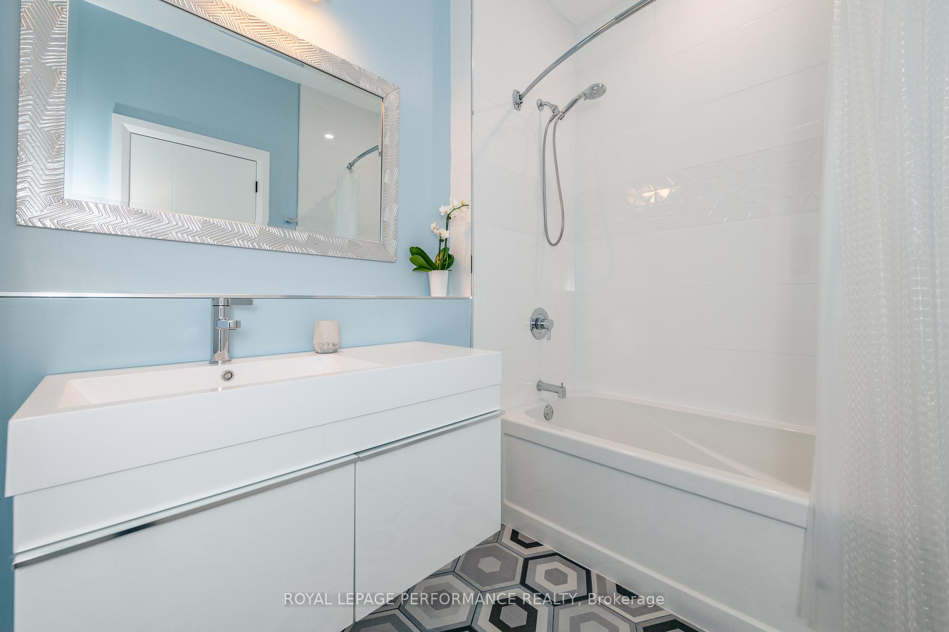 Photo 25 of 106 James Cummings Avenue, Ottawa, Crystal Bay/Rocky Point — HOMEH