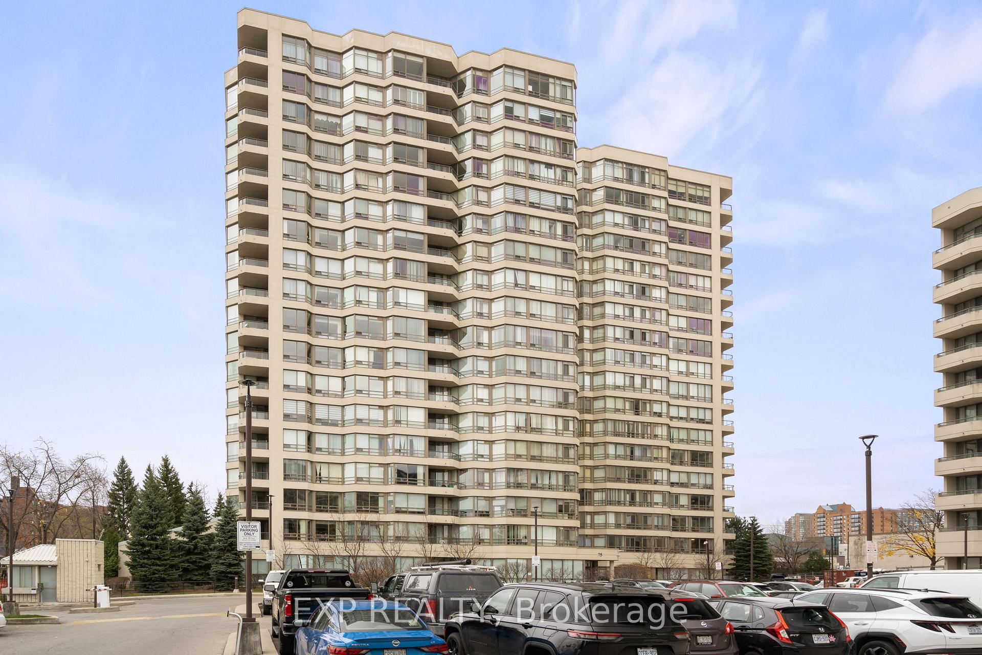 Front of Unit 706, 75 King Street E