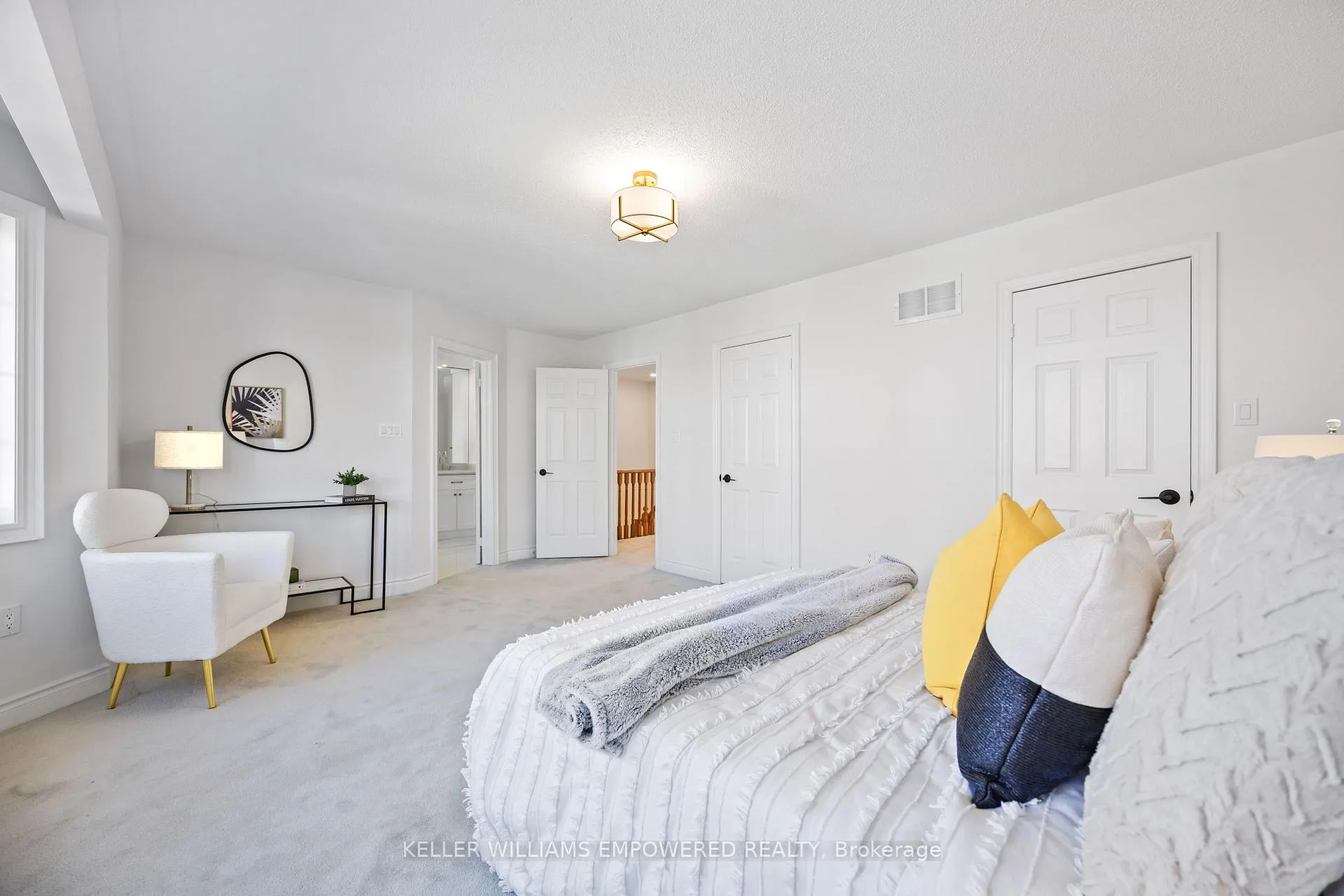 Photo 19 of 109 Legends Way, Markham, Unionville — HOMEH