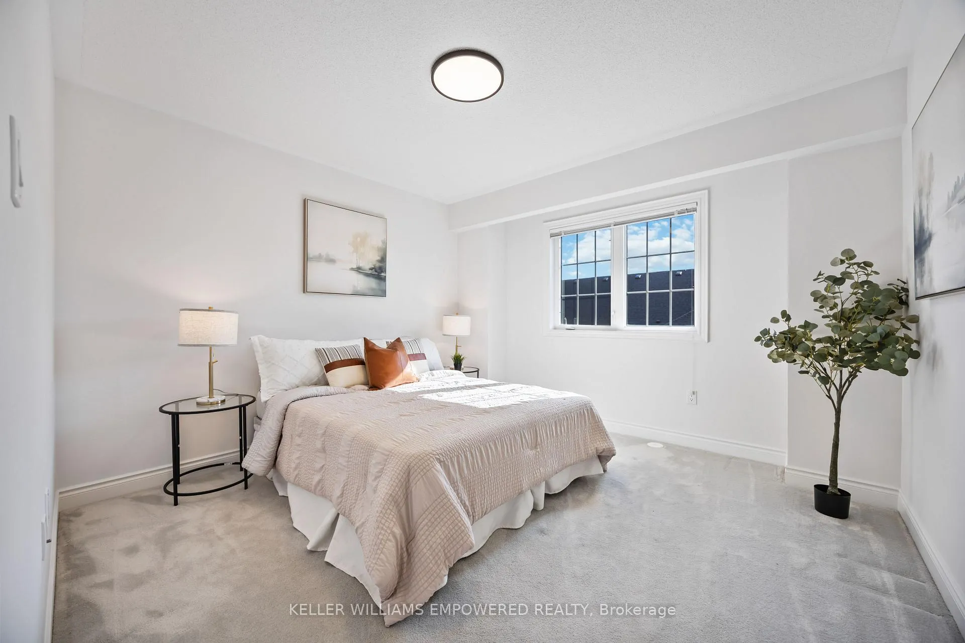 Photo 22 of 109 Legends Way, Markham, Unionville — HOMEH