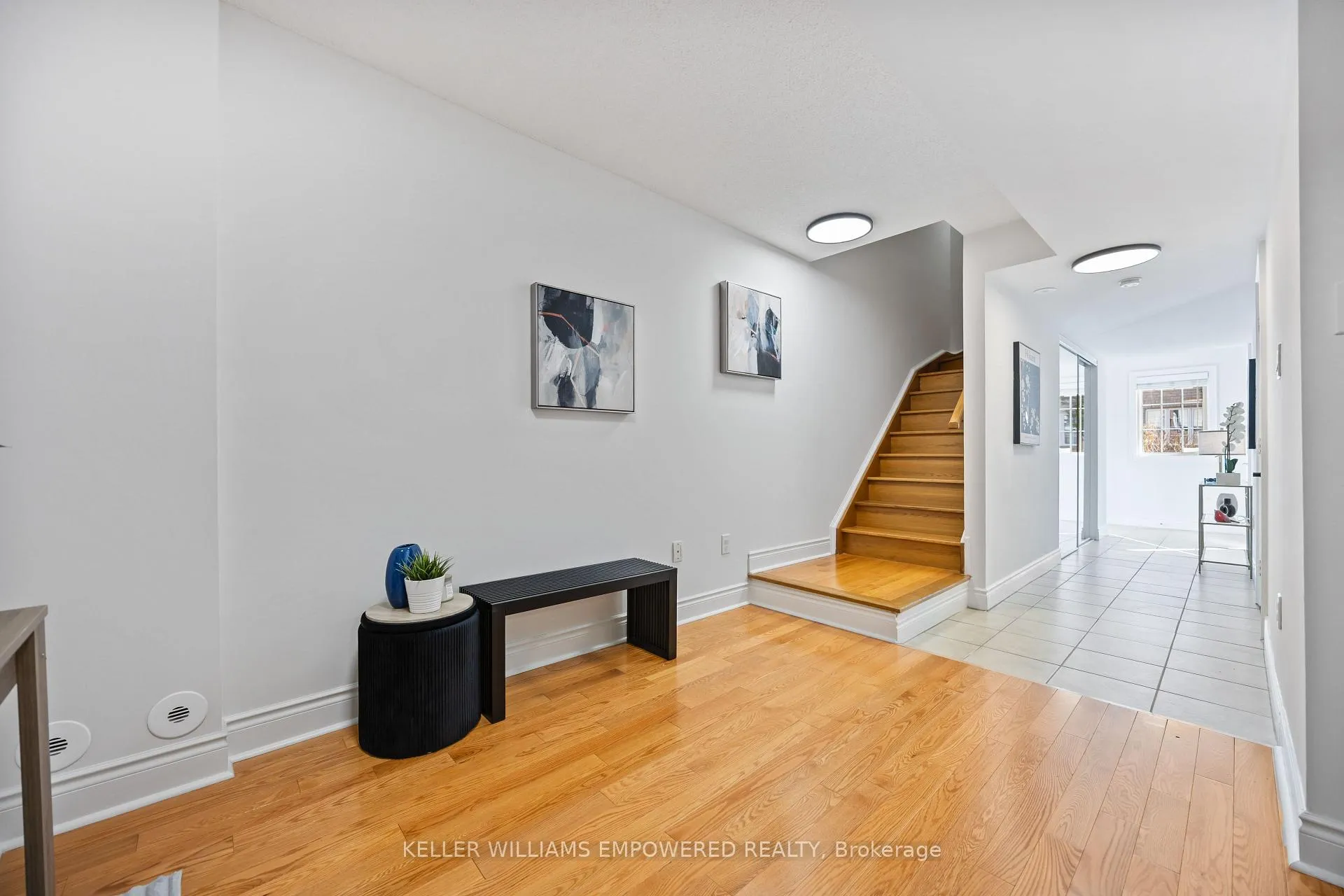 Photo 25 of 109 Legends Way, Markham, Unionville — HOMEH