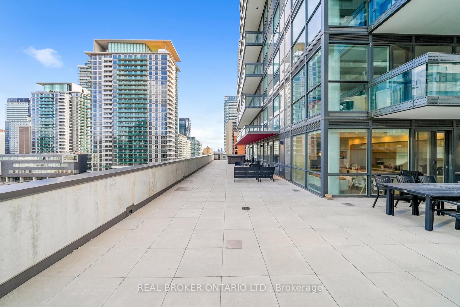 Photo 15 of Unit 508, 39 Roehampton Avenue, Toronto, Mount Pleasant West — HOMEH