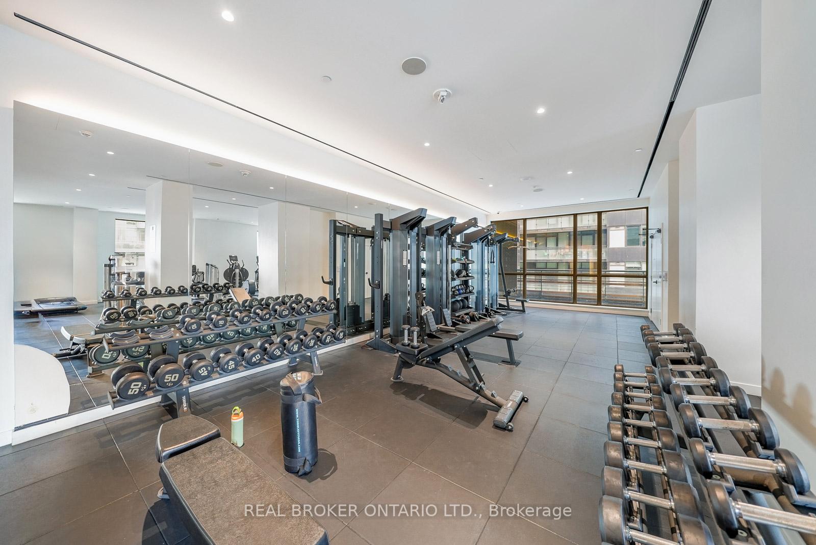 Photo 27 of Unit 508, 39 Roehampton Avenue, Toronto, Mount Pleasant West — HOMEH