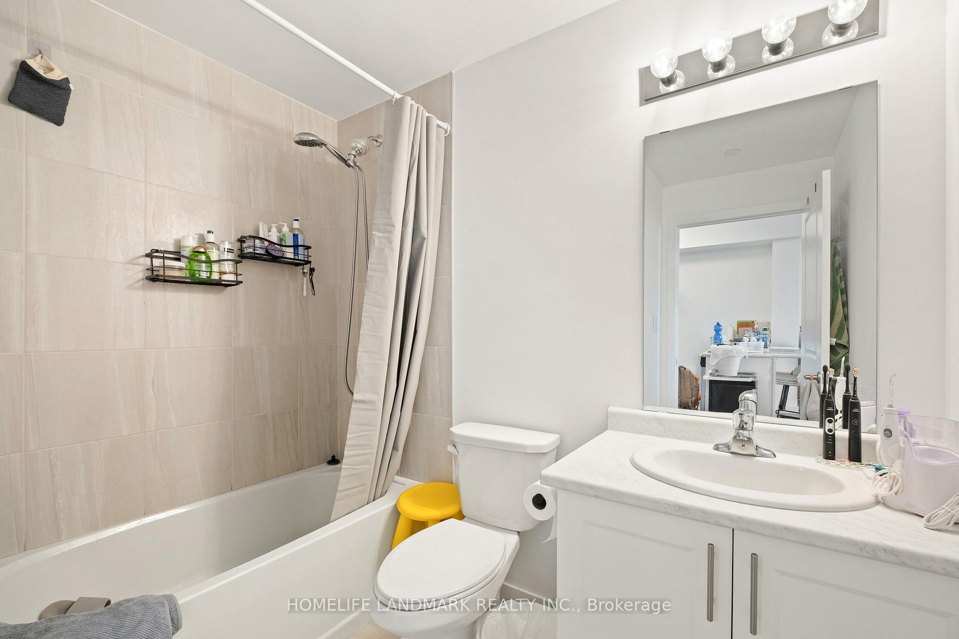 Photo 15 of Unit 906, 450 Dundas Street E, Hamilton, Waterdown — HOMEH