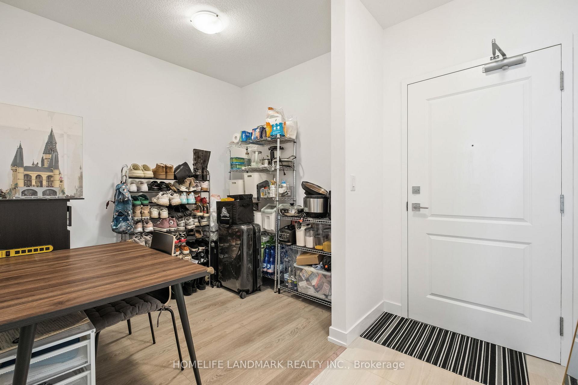 Photo 16 of Unit 906, 450 Dundas Street E, Hamilton, Waterdown — HOMEH