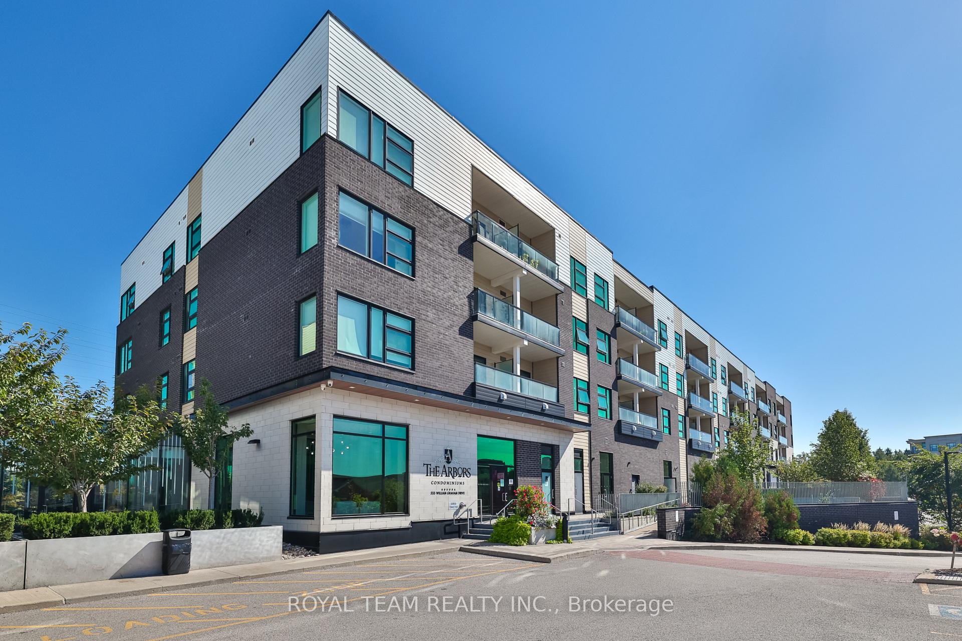 Photo 1 of Unit 307, 555 William Graham Drive, Aurora, Rural Aurora — HOMEH