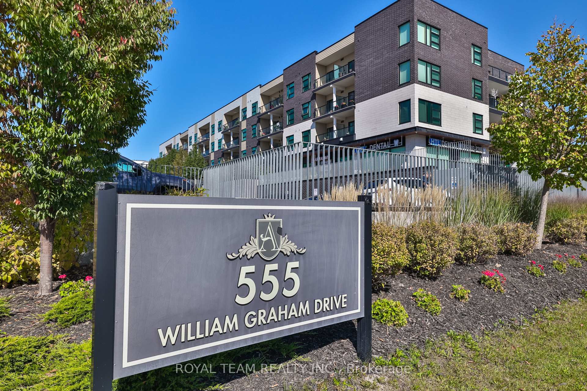 Photo 2 of Unit 307, 555 William Graham Drive, Aurora, Rural Aurora — HOMEH
