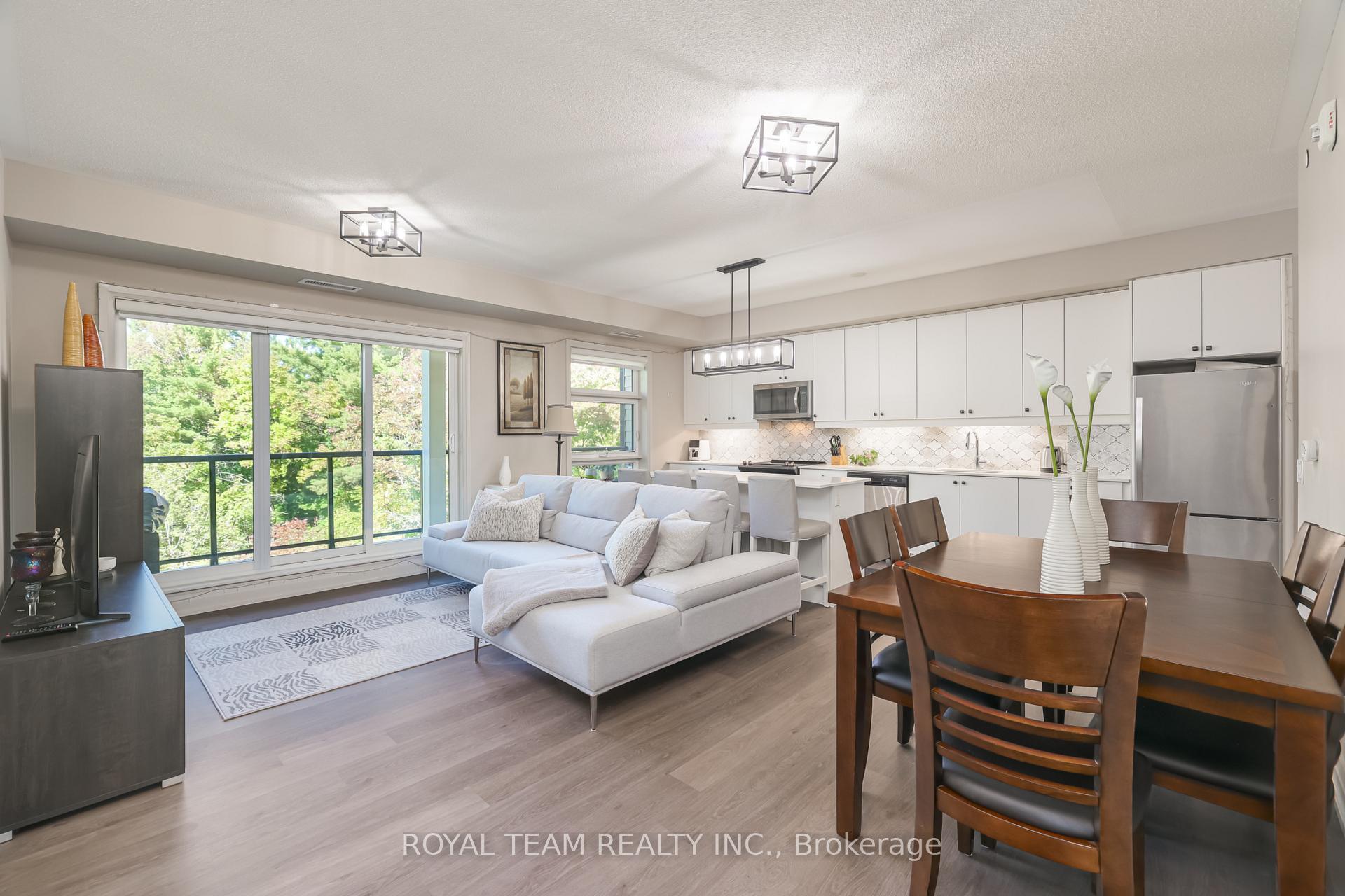 Photo 12 of Unit 307, 555 William Graham Drive, Aurora, Rural Aurora — HOMEH