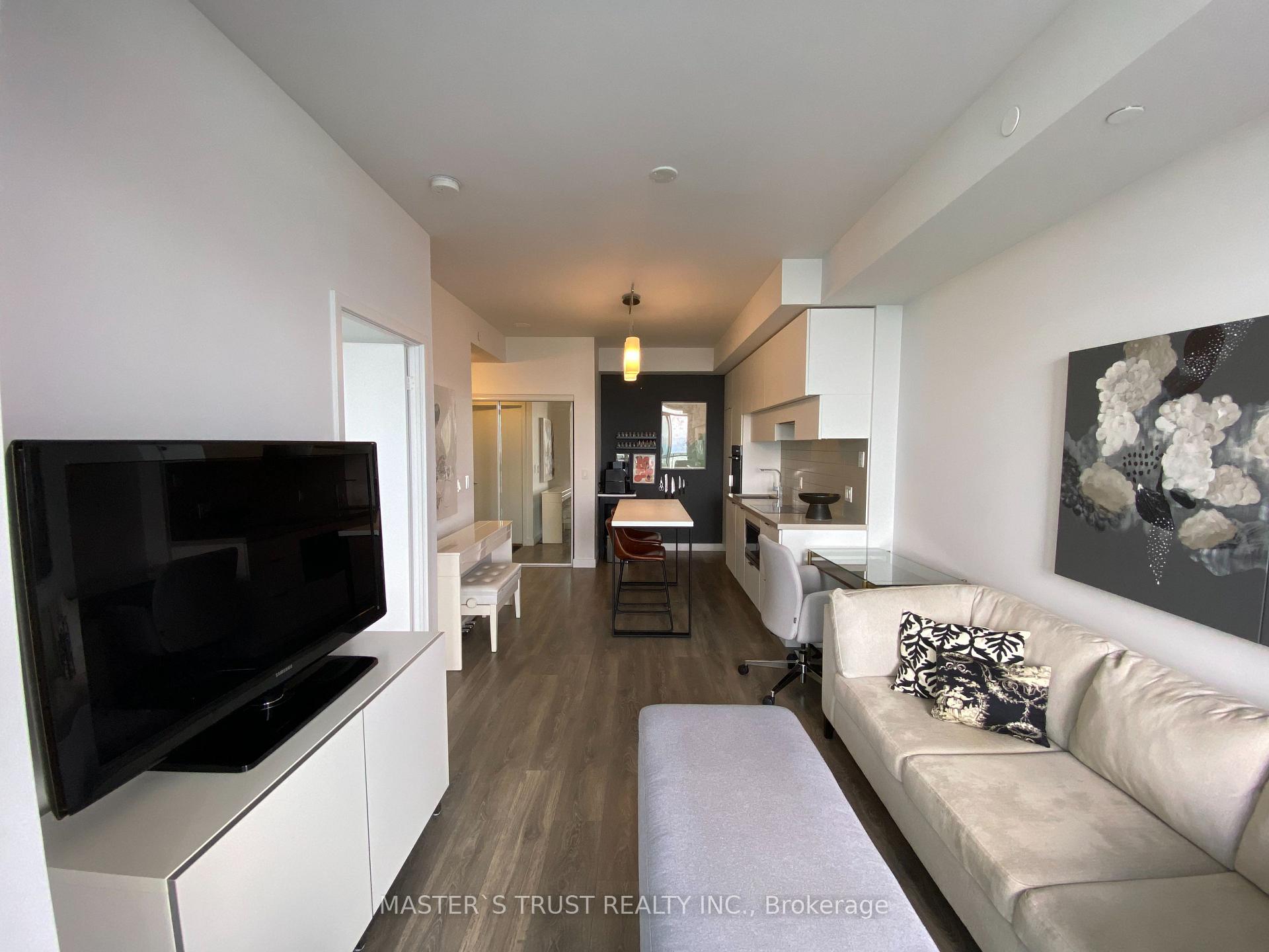 Photo 12 of Unit 5007, 8 Eglinton Avenue E, Toronto, Mount Pleasant West — HOMEH