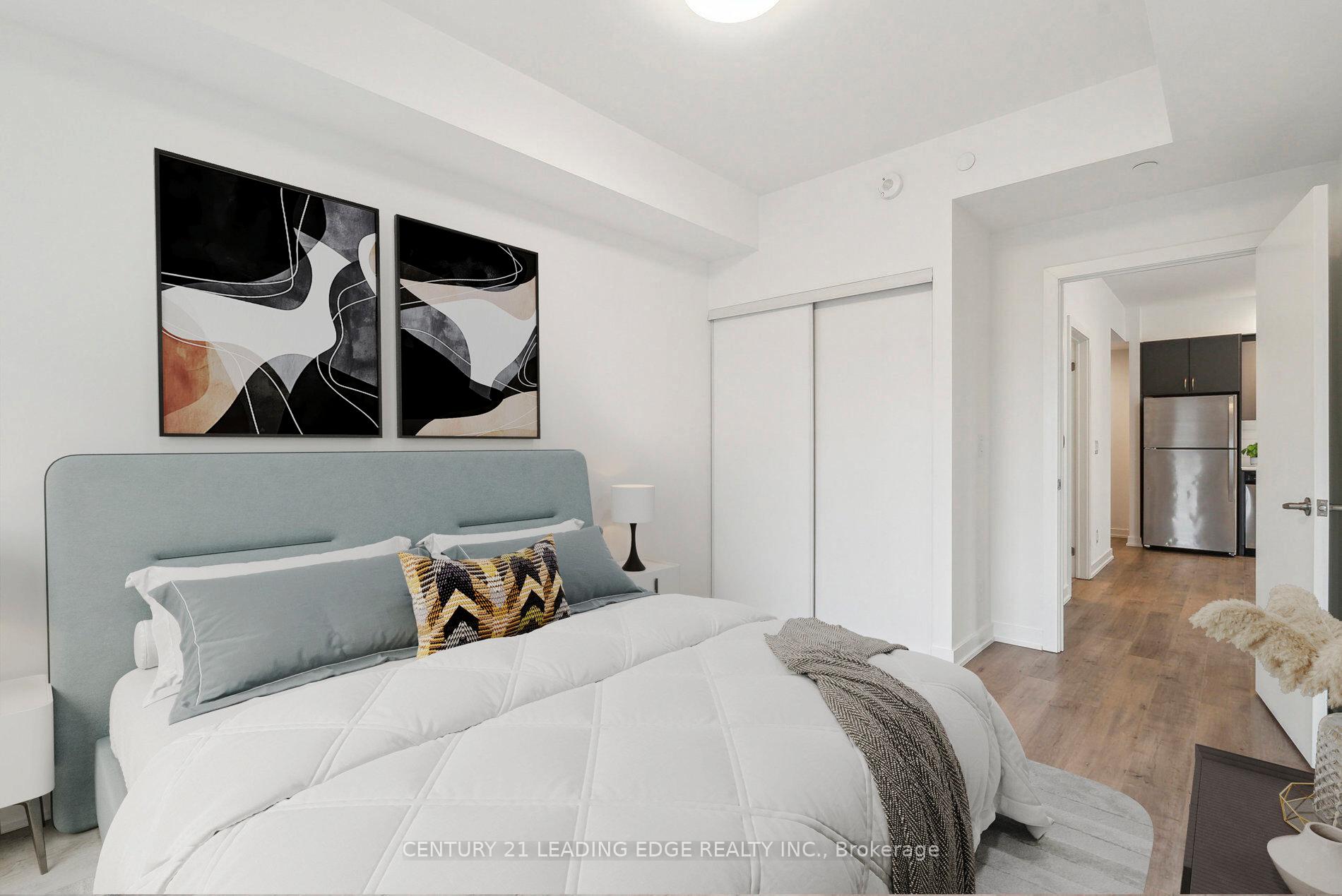 Photo 10 of Unit 710, 56 Lakeside Terrace, Barrie, Little Lake — HOMEH