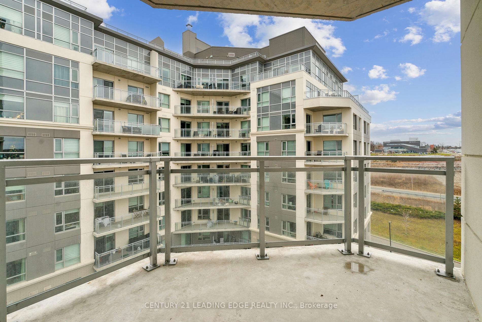 Photo 11 of Unit 710, 56 Lakeside Terrace, Barrie, Little Lake — HOMEH
