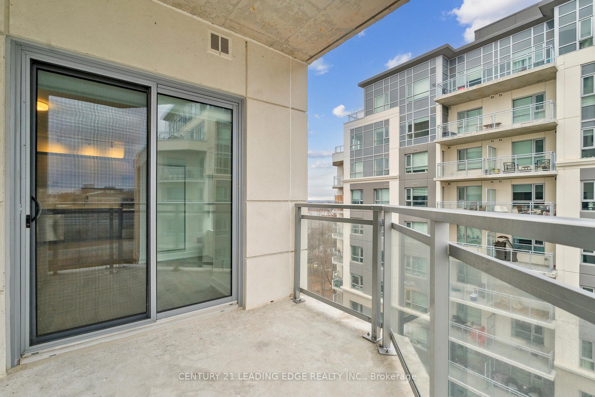 Photo 12 of Unit 710, 56 Lakeside Terrace, Barrie, Little Lake — HOMEH