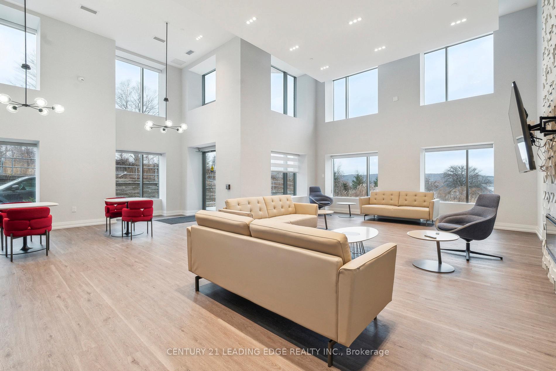 Photo 14 of Unit 710, 56 Lakeside Terrace, Barrie, Little Lake — HOMEH