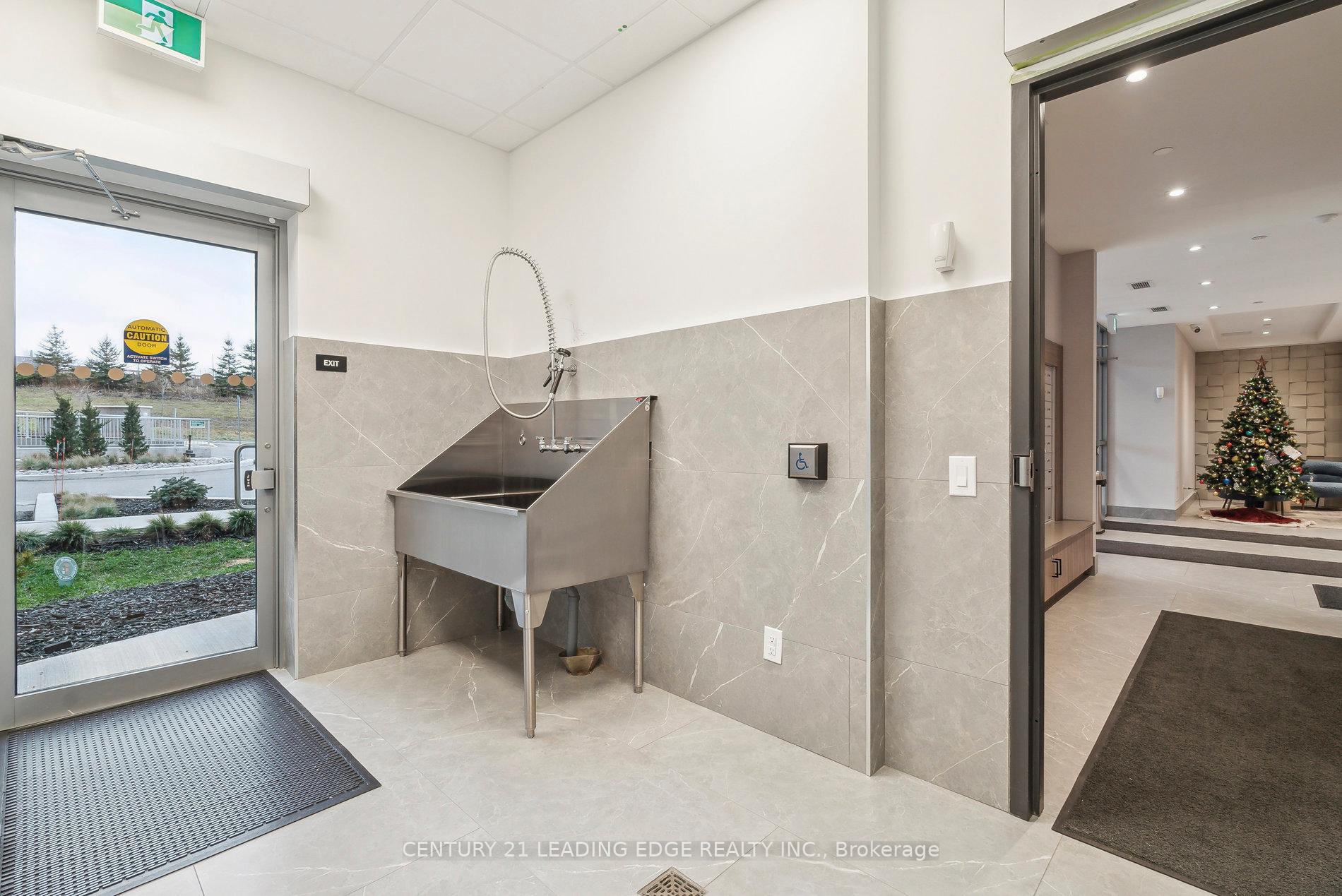 Photo 20 of Unit 710, 56 Lakeside Terrace, Barrie, Little Lake — HOMEH