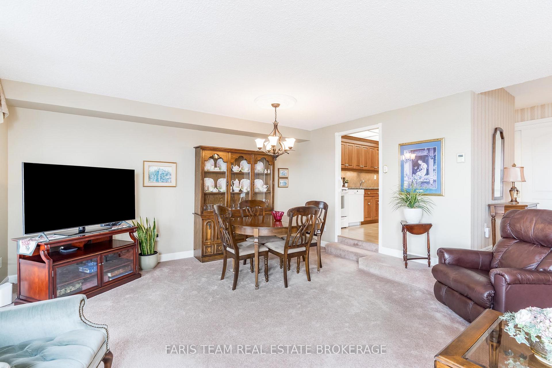 Photo 9 of Unit 1006, 181 Collier Street, Barrie, North Shore — HOMEH