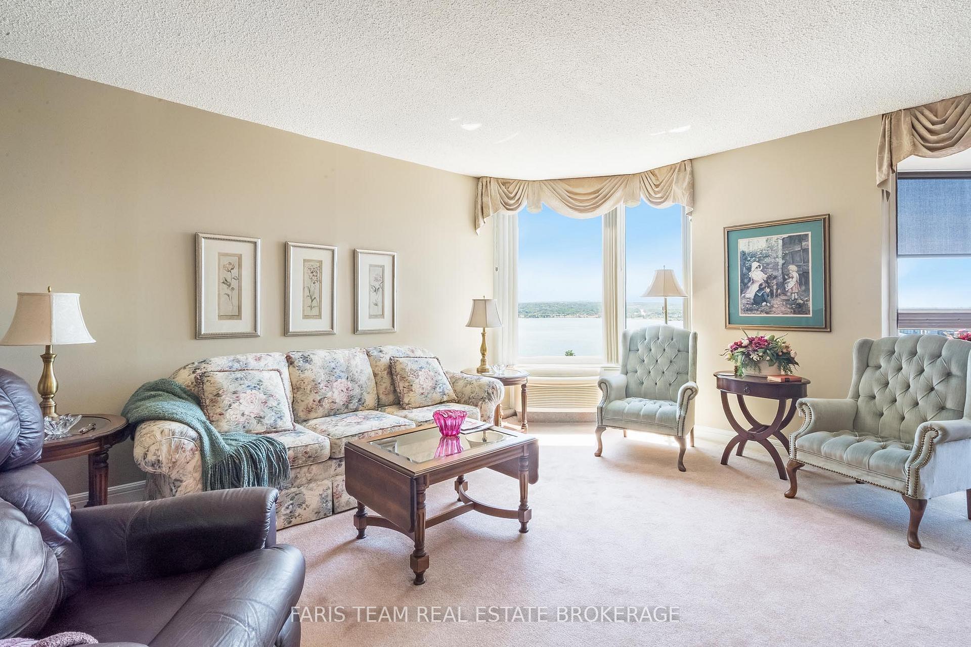 Photo 10 of Unit 1006, 181 Collier Street, Barrie, North Shore — HOMEH