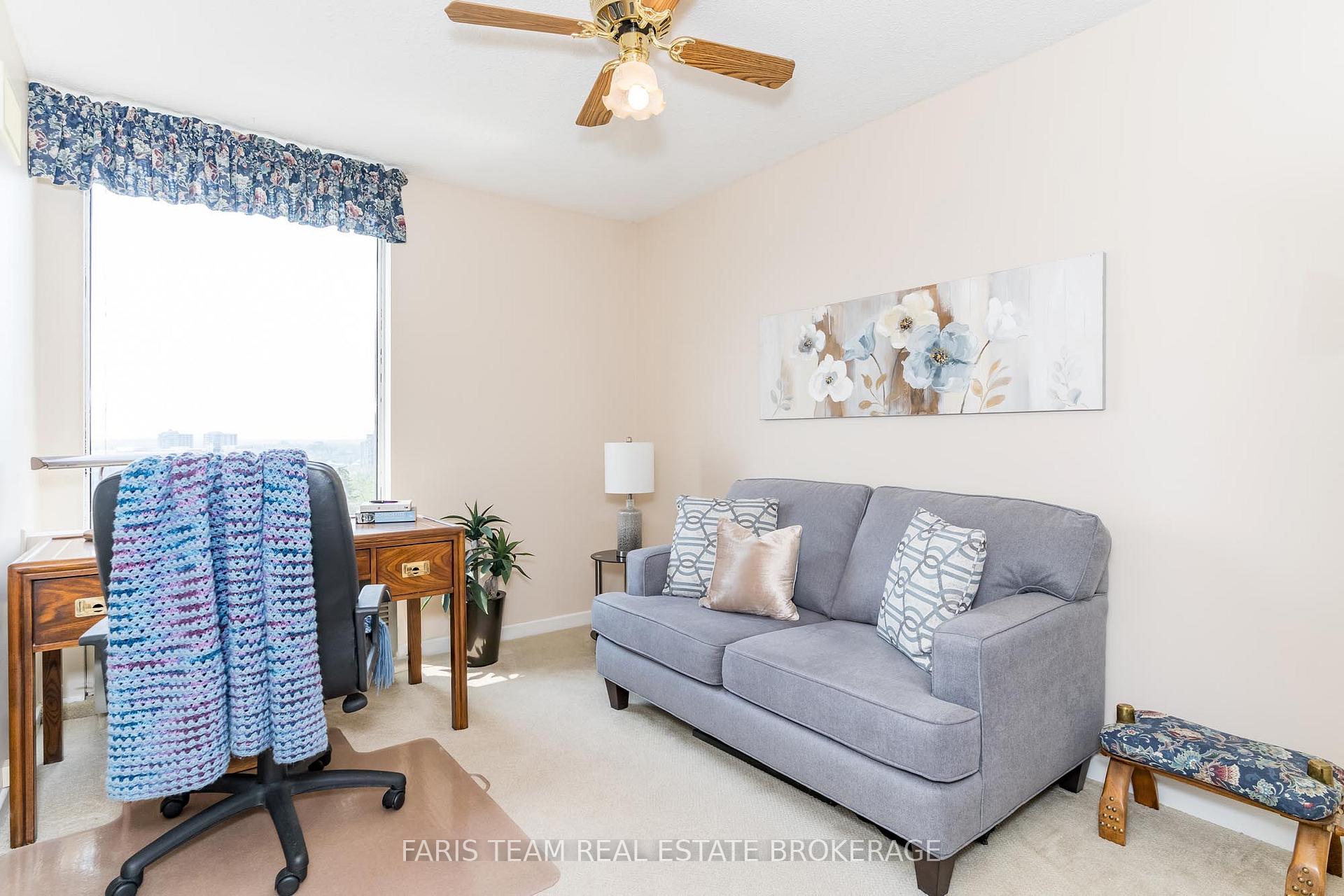Photo 14 of Unit 1006, 181 Collier Street, Barrie, North Shore — HOMEH