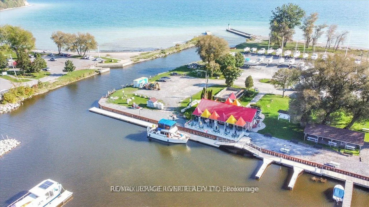Photo 9 of Unit 124, 50 Lakebreeze Drive, Clarington, Newcastle — HOMEH