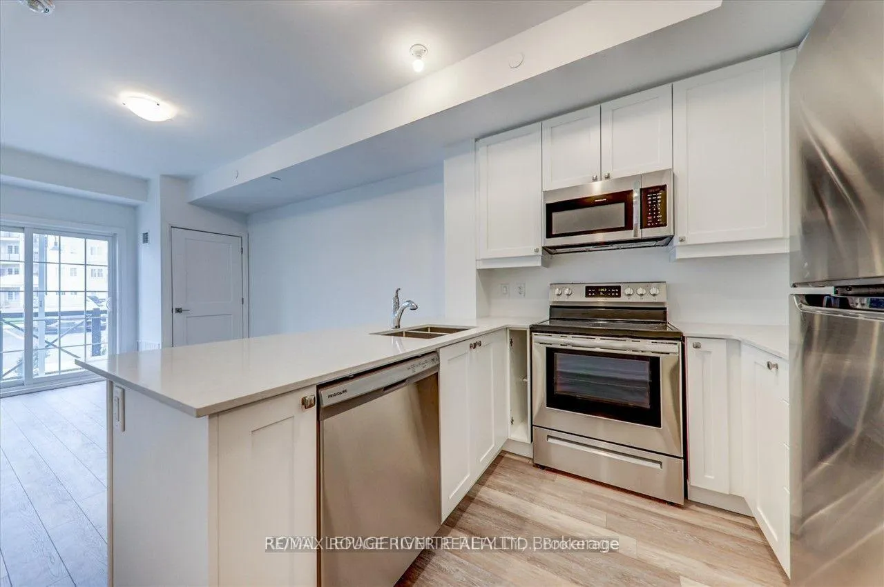 Photo 28 of Unit 124, 50 Lakebreeze Drive, Clarington, Newcastle — HOMEH