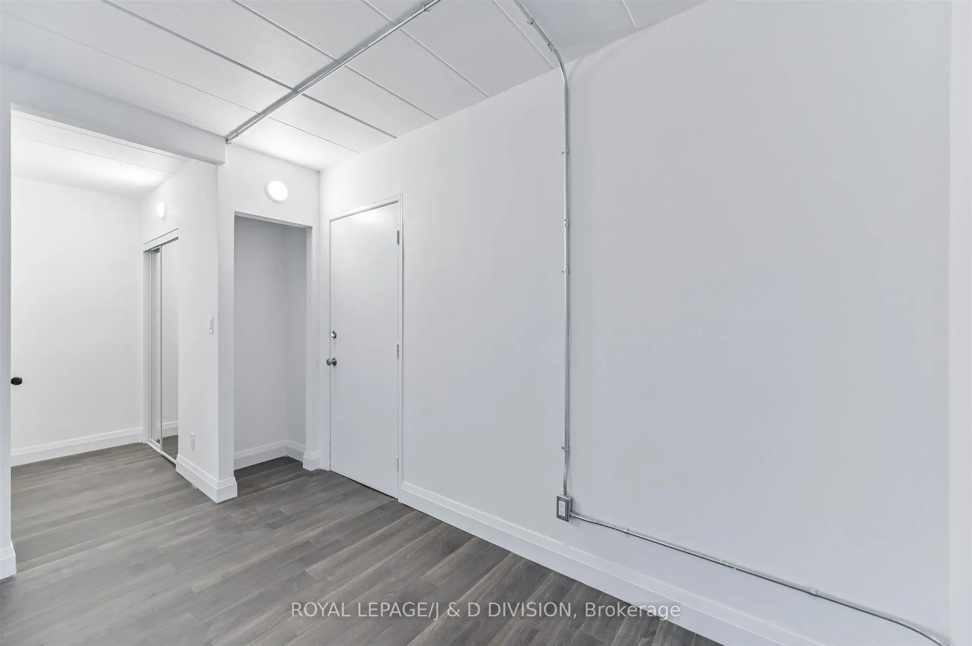 Photo 5 of Unit 207, 325 Sammon Avenue, Toronto, Danforth Village-East York — HOMEH