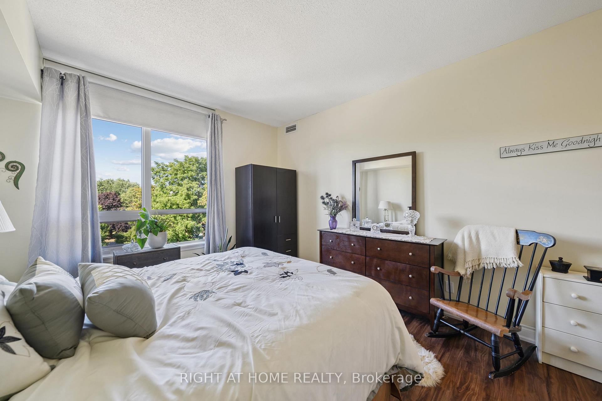Photo 50 of Unit 502, 171 Shanly Street, Scugog, Port Perry — HOMEH