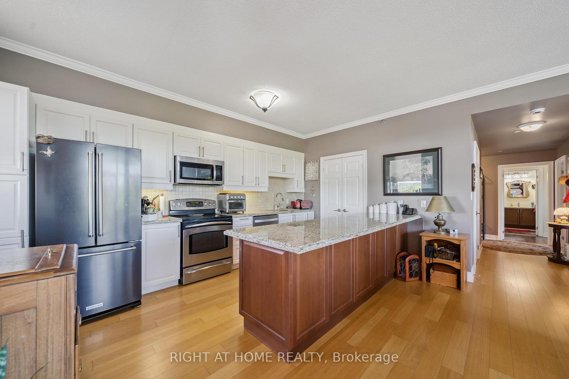 Photo 33 of Unit 502, 171 Shanly Street, Scugog, Port Perry — HOMEH