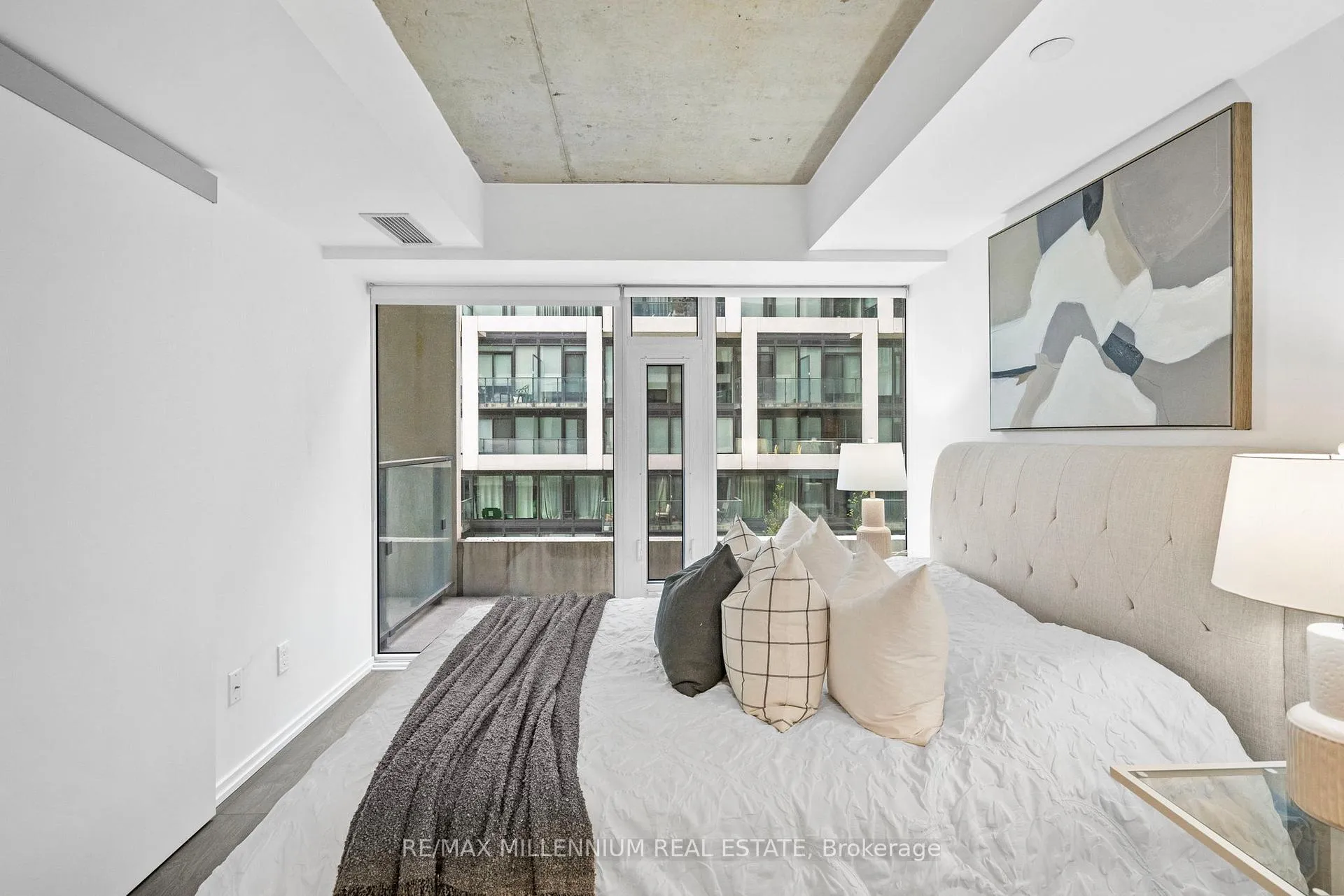 Photo 23 of Unit 802, 5 Soudan Avenue, Toronto, Mount Pleasant West — HOMEH