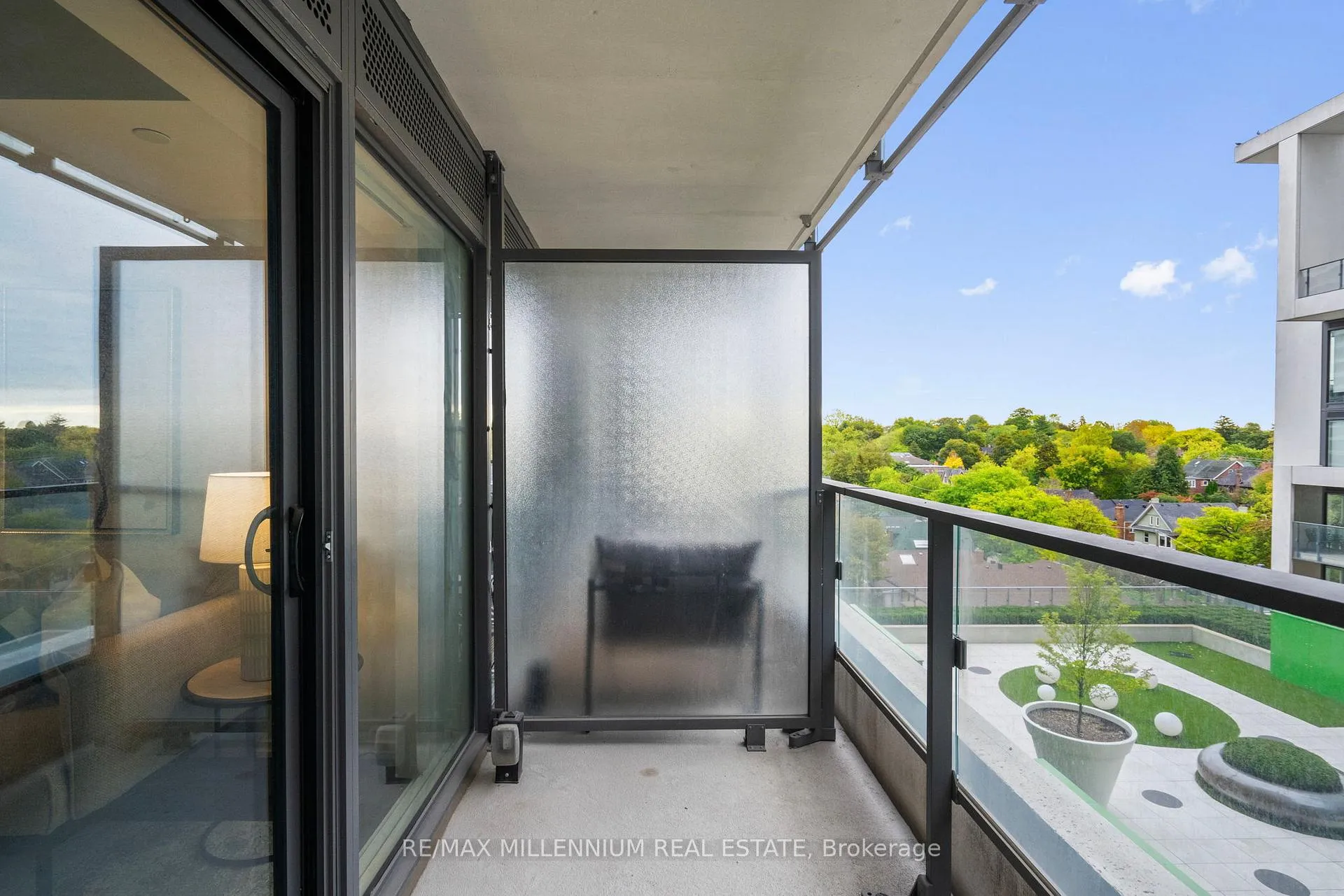 Photo 38 of Unit 802, 5 Soudan Avenue, Toronto, Mount Pleasant West — HOMEH