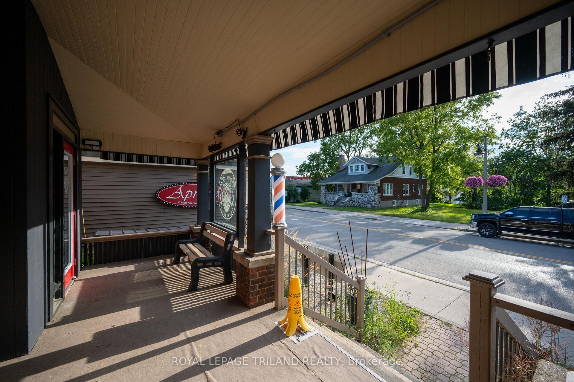 Photo 5 of Unit D, 227 Colborne Street, Central Elgin, Port Stanley — HOMEH