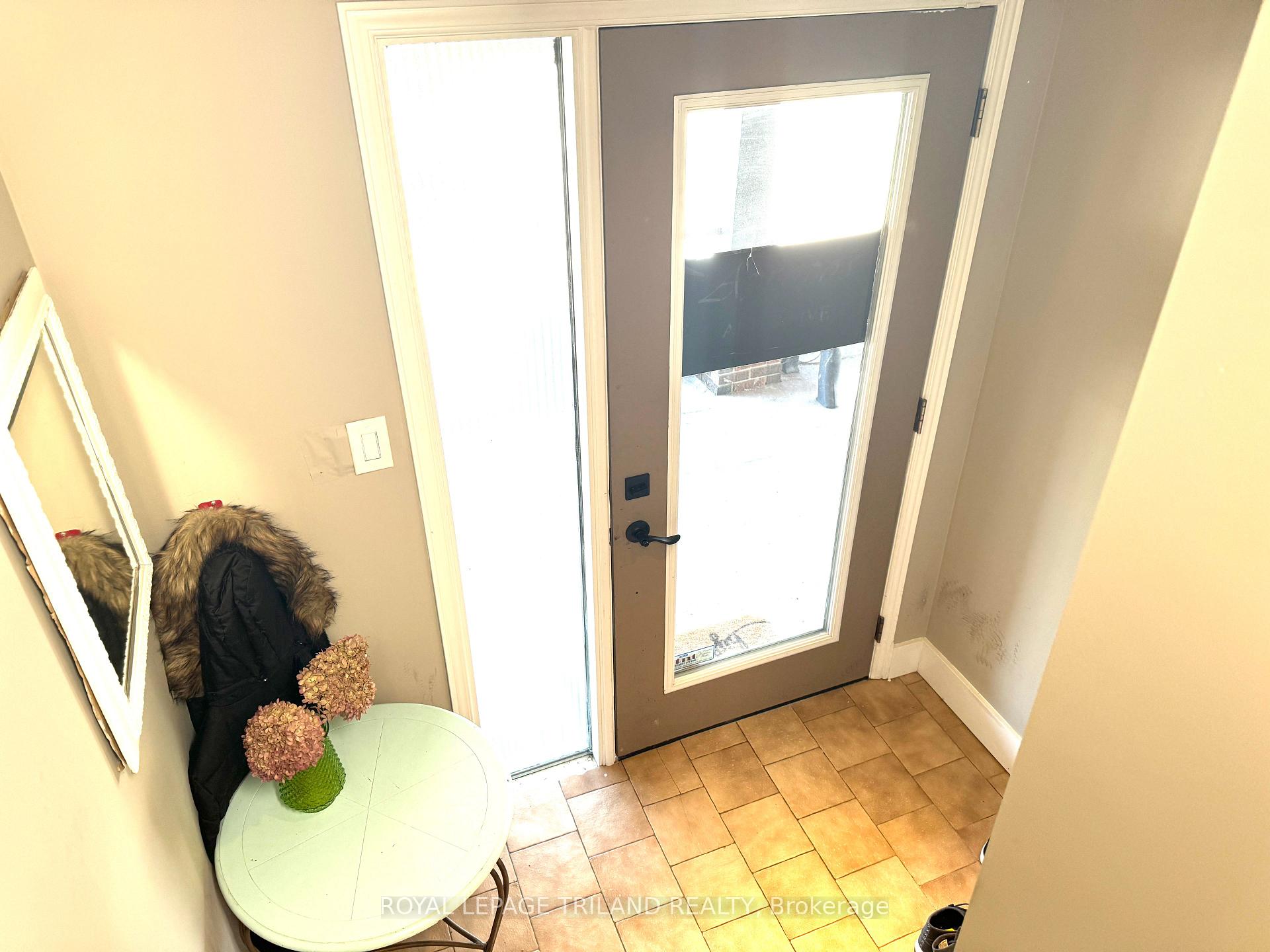 Photo 8 of Unit D, 227 Colborne Street, Central Elgin, Port Stanley — HOMEH