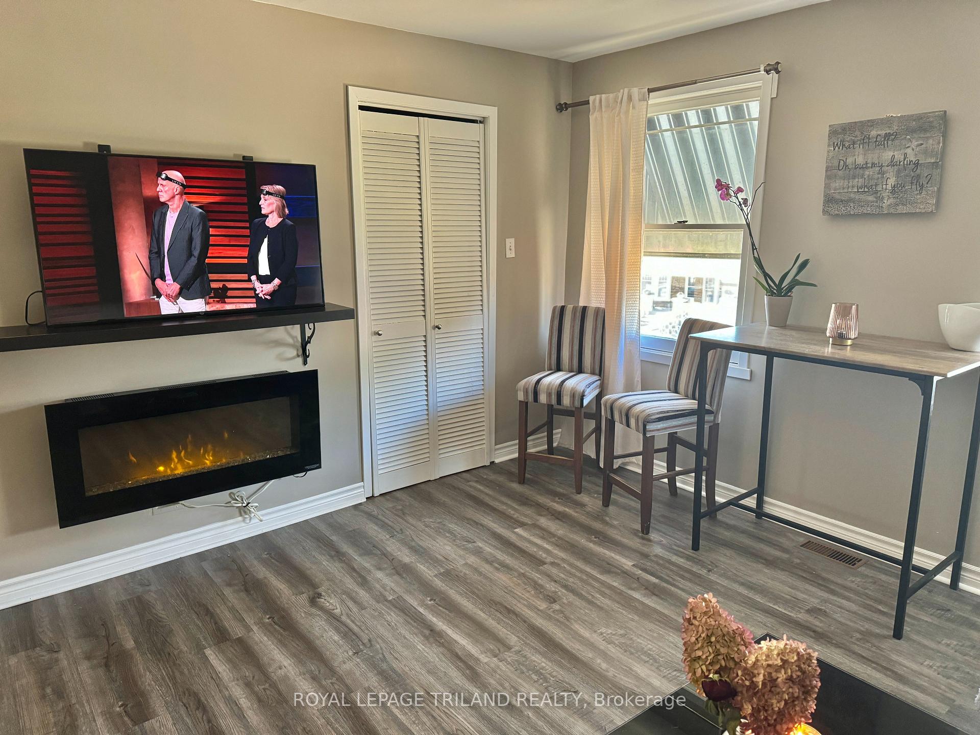 Photo 10 of Unit D, 227 Colborne Street, Central Elgin, Port Stanley — HOMEH