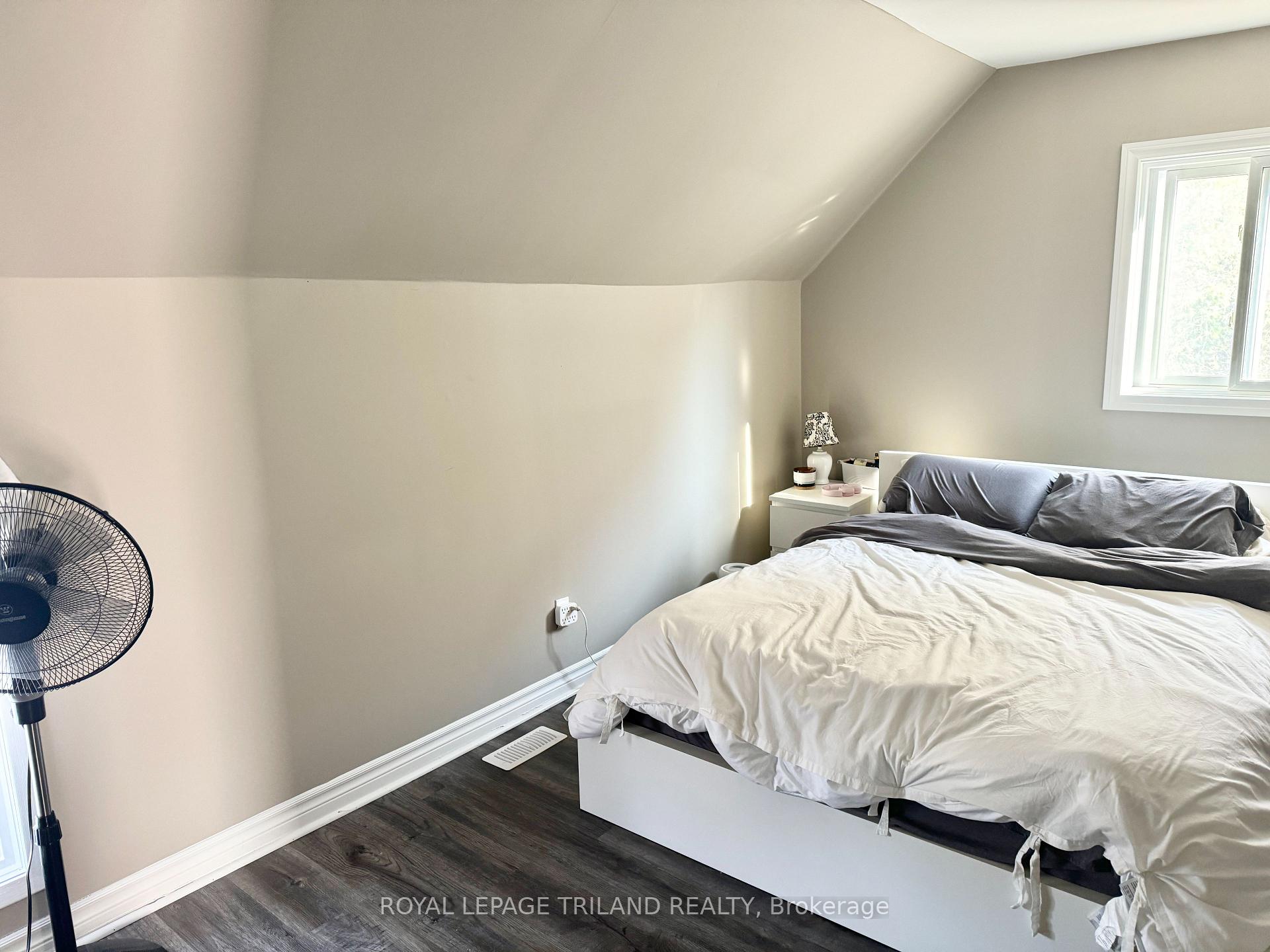Photo 9 of Unit D, 227 Colborne Street, Central Elgin, Port Stanley — HOMEH