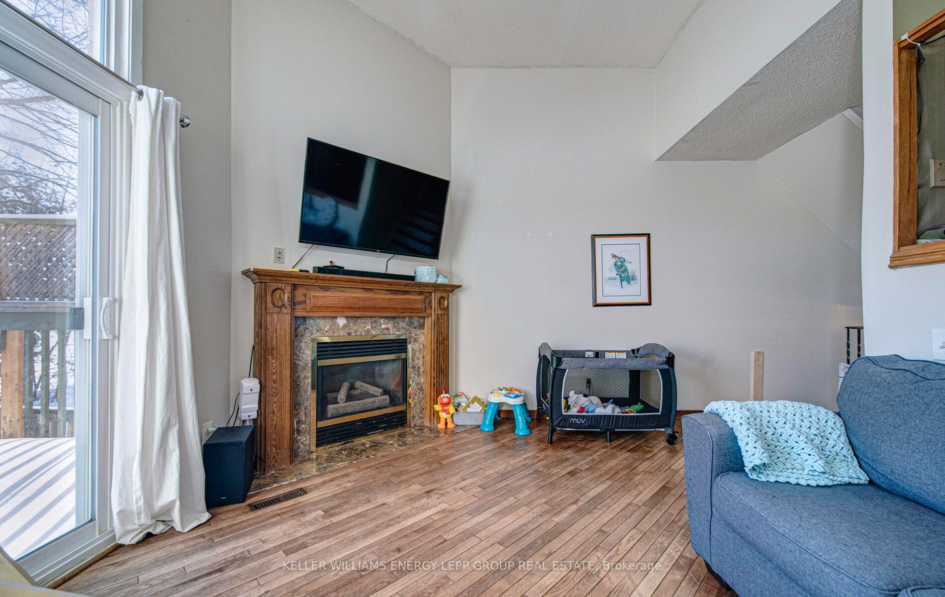 Photo 7 of Unit 59, 1330 Trowbridge Drive, Oshawa, Centennial — HOMEH