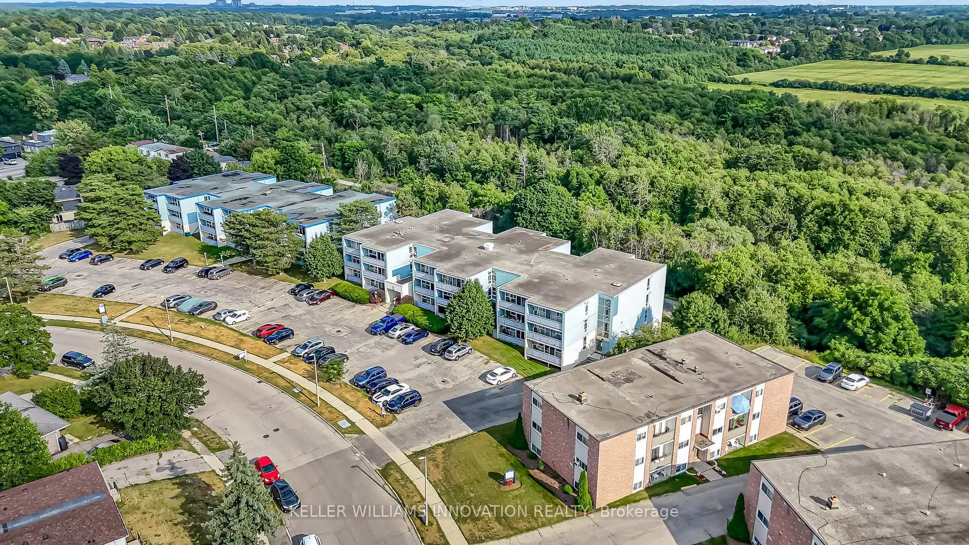 Front of Unit 307, 91 Conroy Crescent
