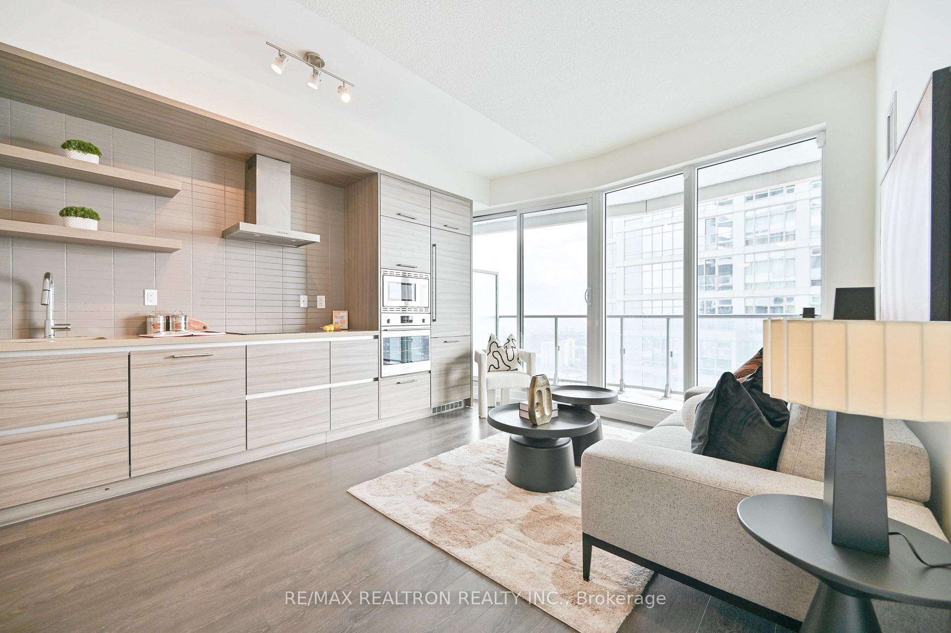 Photo 1 of Unit 4205, 2221 Yonge Street, Toronto, Mount Pleasant West — HOMEH