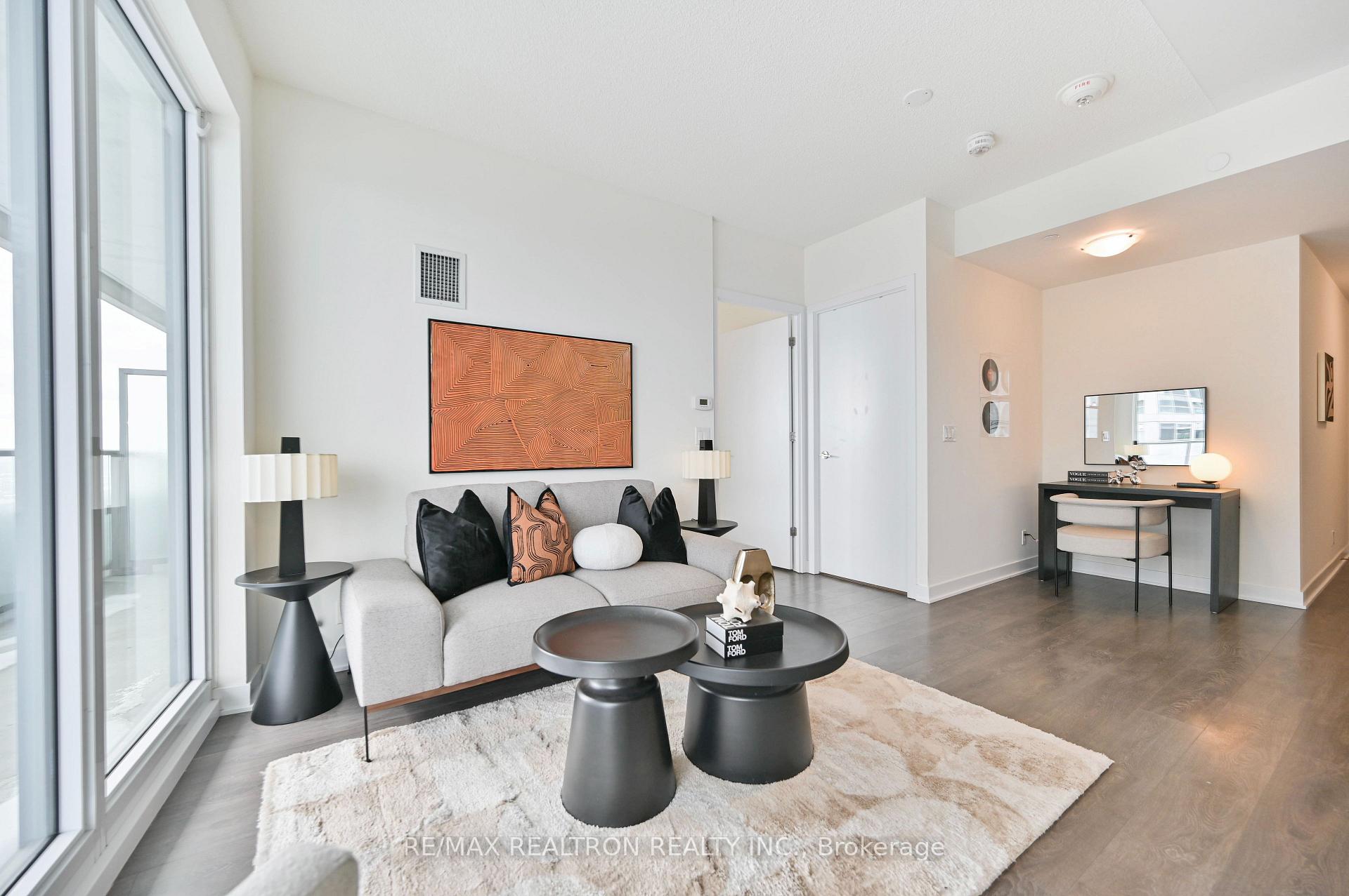 Photo 13 of Unit 4205, 2221 Yonge Street, Toronto, Mount Pleasant West — HOMEH