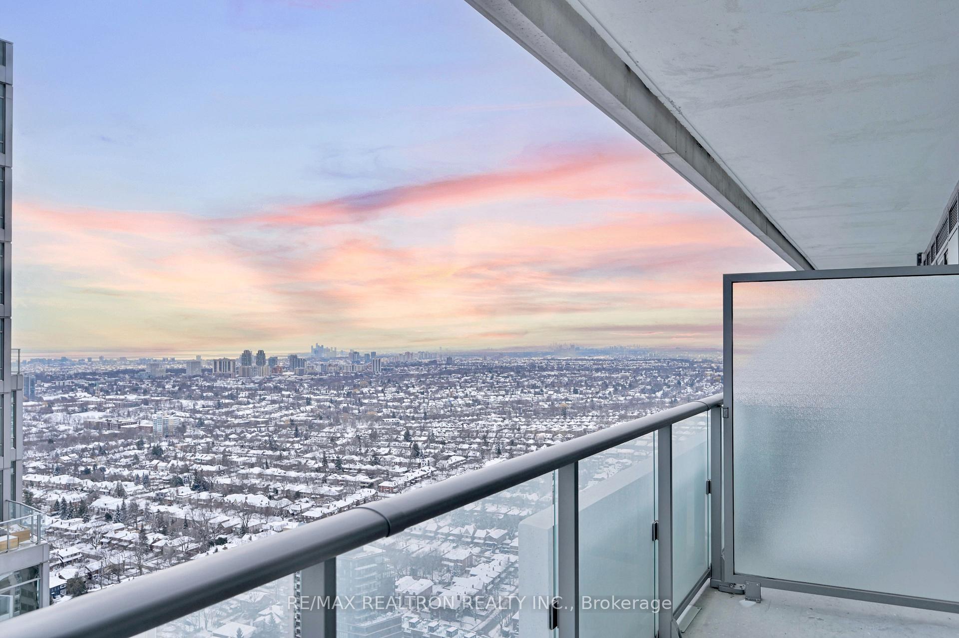 Photo 34 of Unit 4205, 2221 Yonge Street, Toronto, Mount Pleasant West — HOMEH