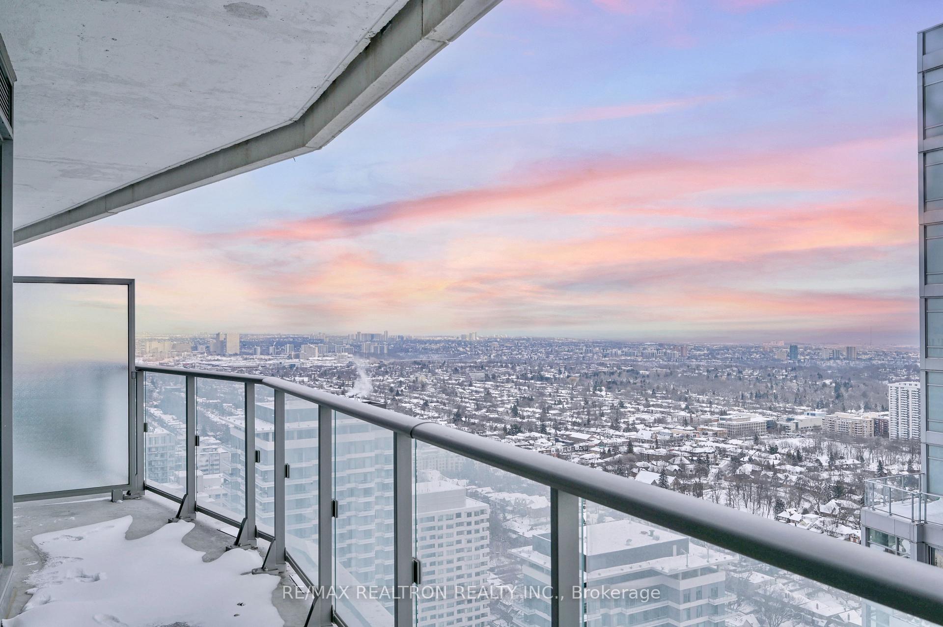 Photo 33 of Unit 4205, 2221 Yonge Street, Toronto, Mount Pleasant West — HOMEH