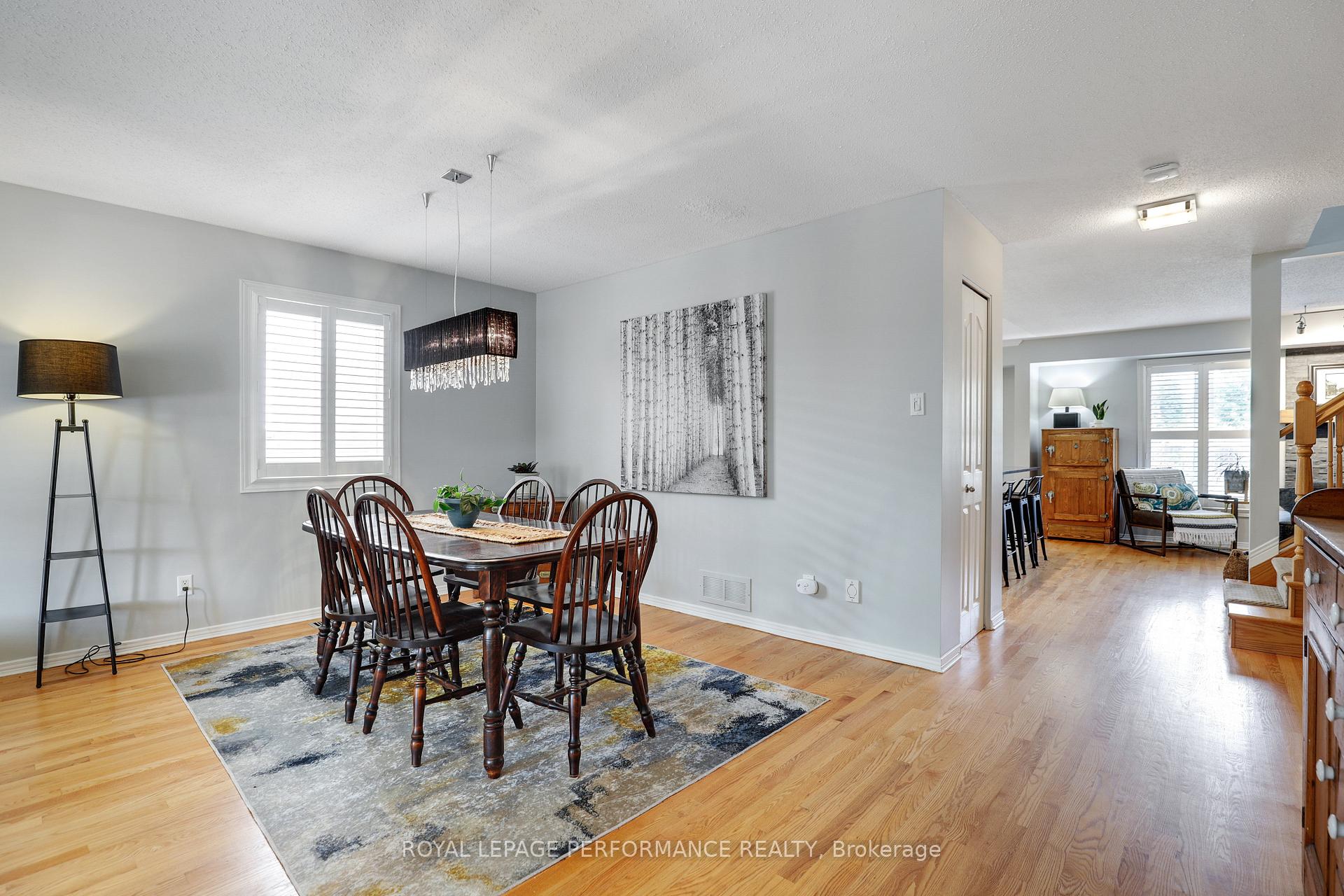 Photo 7 of 824 Covehead Crescent, Ottawa, Riverside South/Gloucester Glen — HOMEH