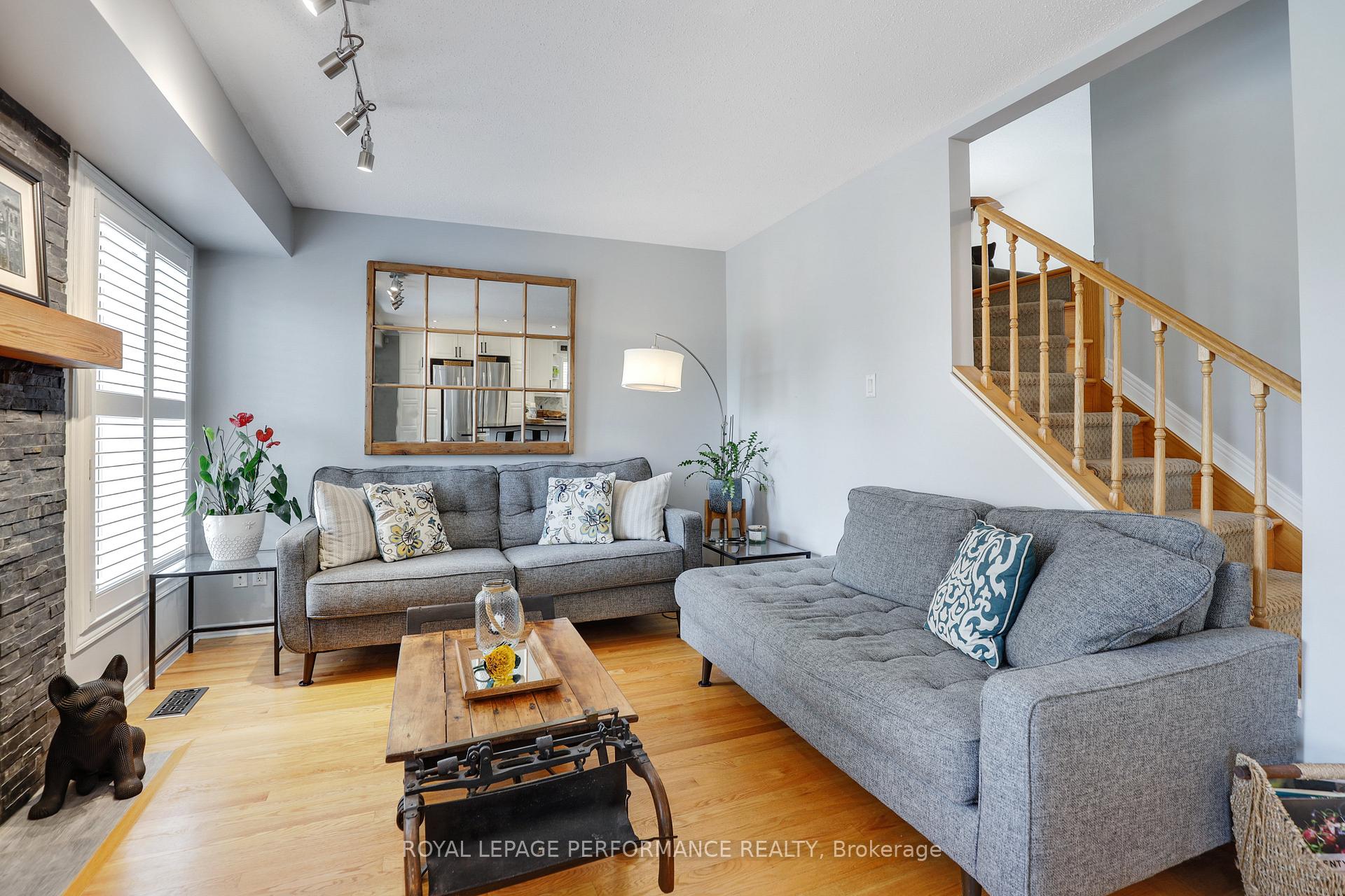 Photo 20 of 824 Covehead Crescent, Ottawa, Riverside South/Gloucester Glen — HOMEH
