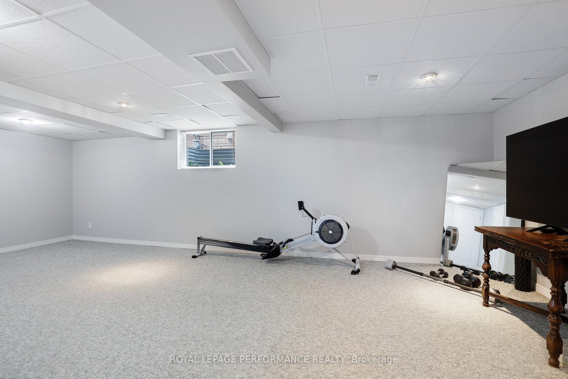 Photo 35 of 824 Covehead Crescent, Ottawa, Riverside South/Gloucester Glen — HOMEH
