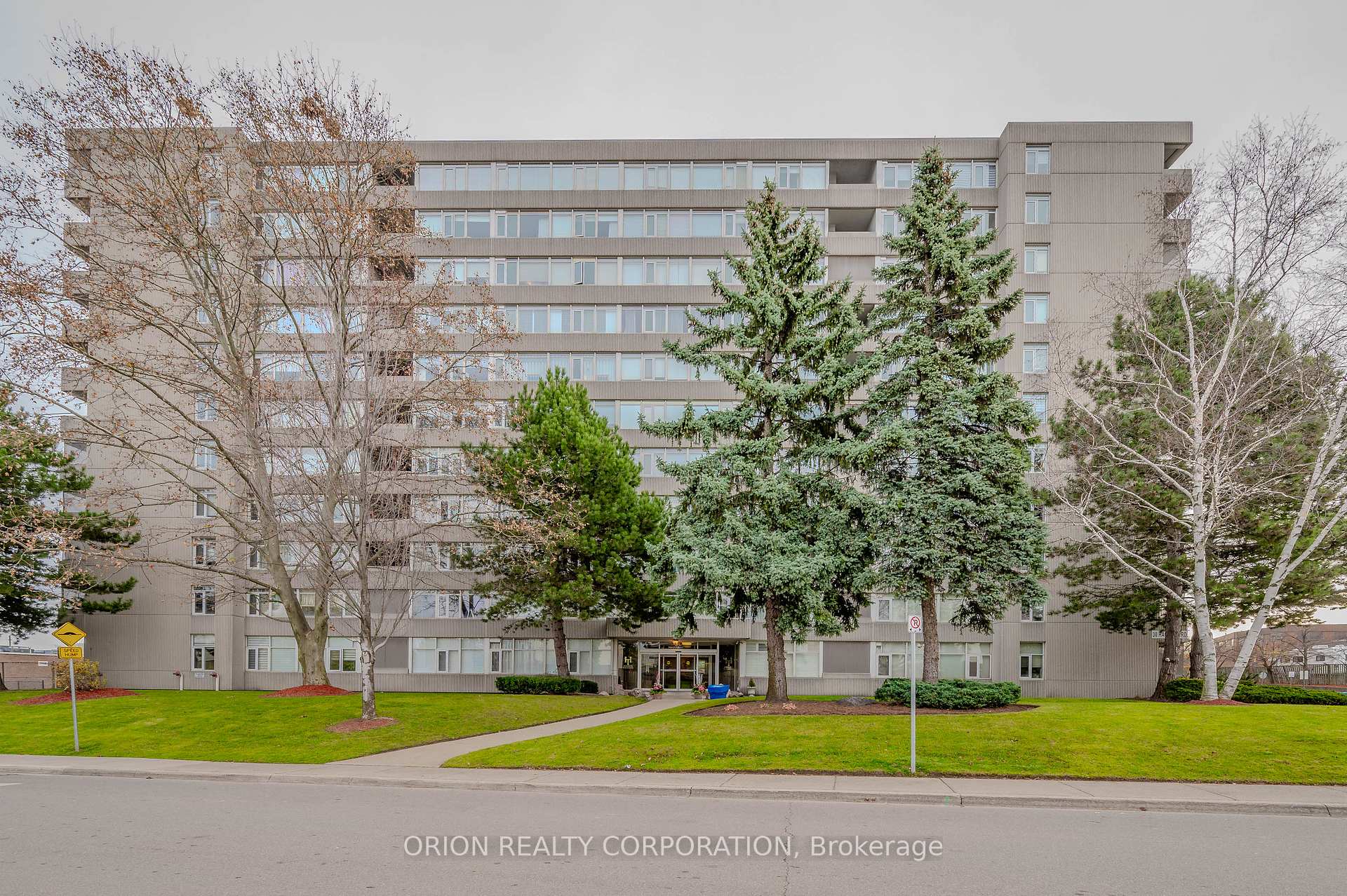 Front of Unit 305, 30 Harrisford Street