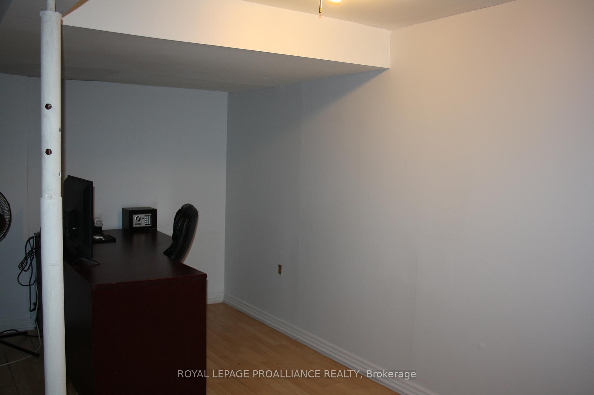 Photo 6 of Unit 75, 25 Tracey Park Drive, Belleville, Belleville Ward — HOMEH