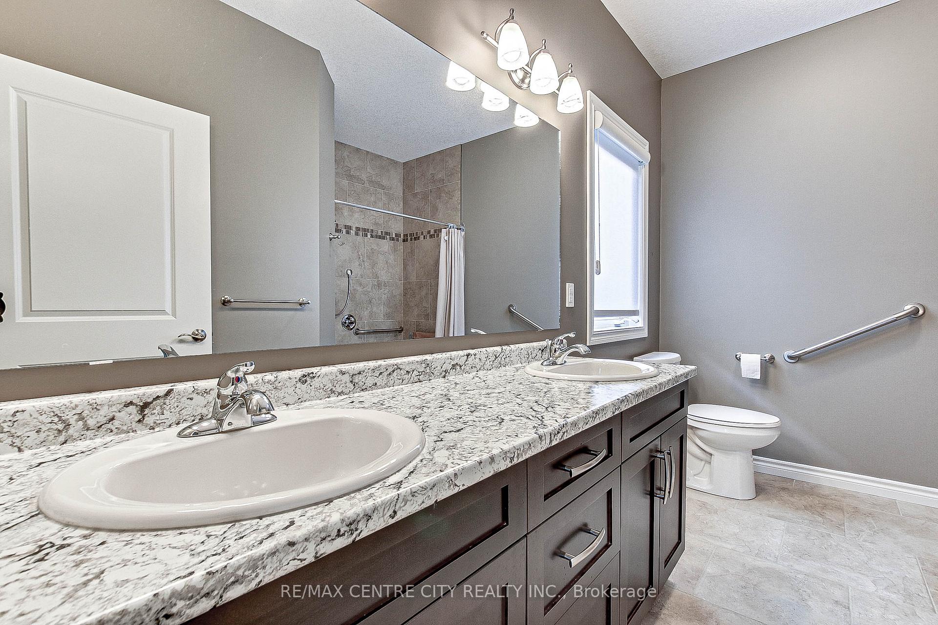 Photo 18 of Unit 7, 1 Vineden Drive, Central Elgin, Lynhurst — HOMEH