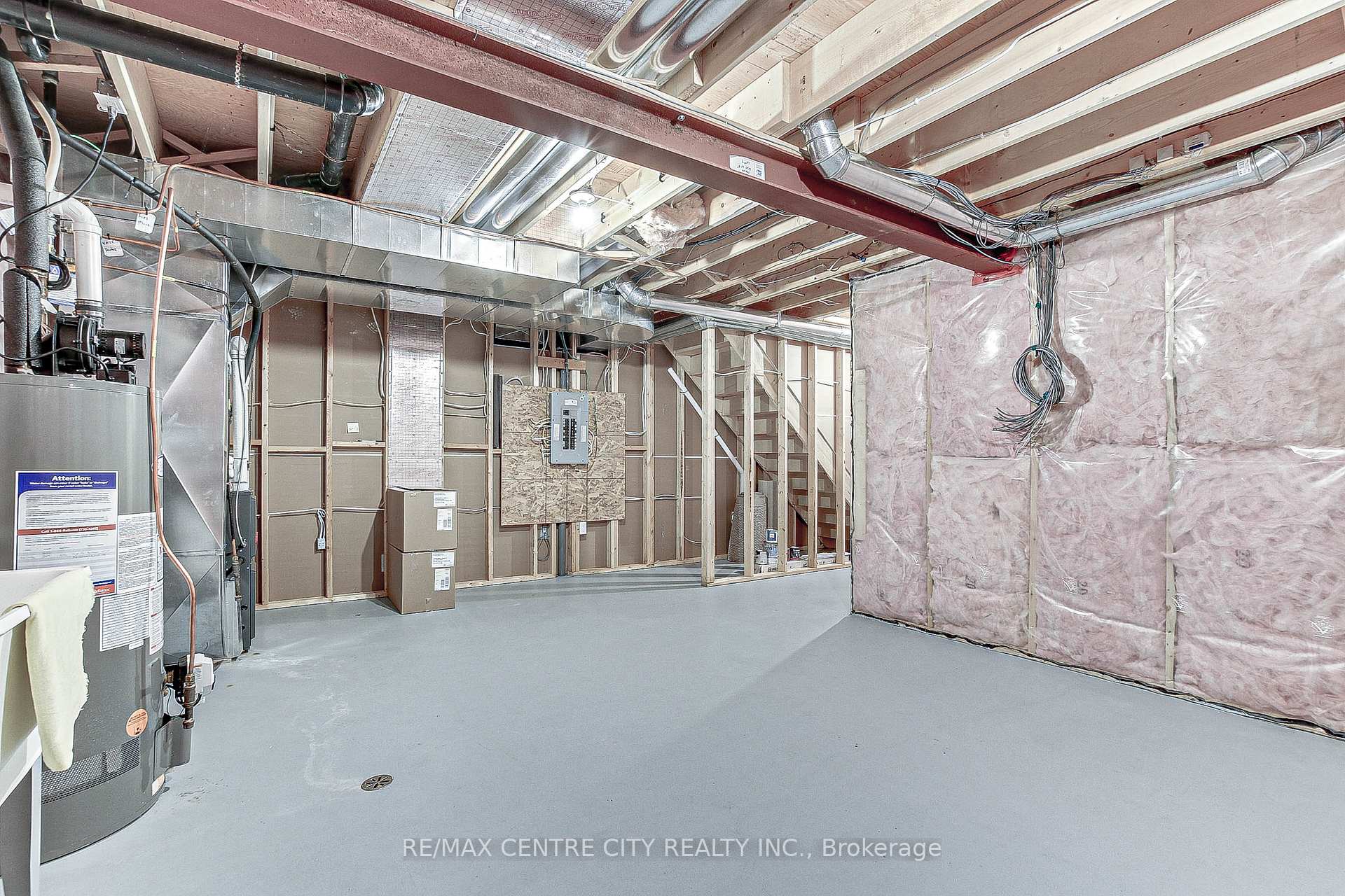 Photo 28 of Unit 7, 1 Vineden Drive, Central Elgin, Lynhurst — HOMEH